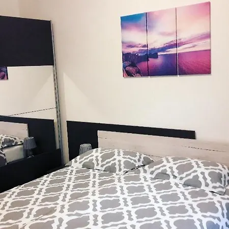 Apartment Nena Near The Center With Free Parking *